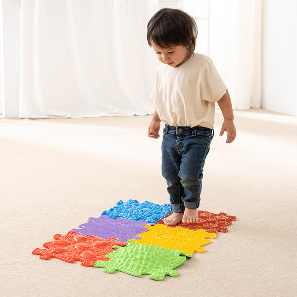 MUFFIK 觸覺探索步道-柔軟 拼圖型地墊, 幼兒觸覺地墊, 觸覺感官發展, 感統遊戲墊, 感統訓練器材, 職能治療推薦, 平衡發展玩具, 感官探索, 兒童體能訓練, MUFFIK地墊