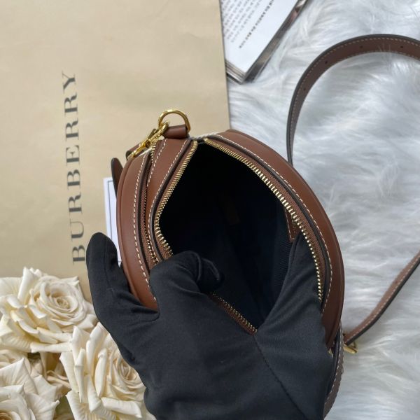 【12期0利率】BURBERRY Louise 徽標圖案棉質圓餅包 