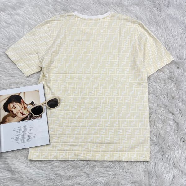 【12期0利率】【99成新】FENDI 白色緹花T恤 L SIZE (5折) 