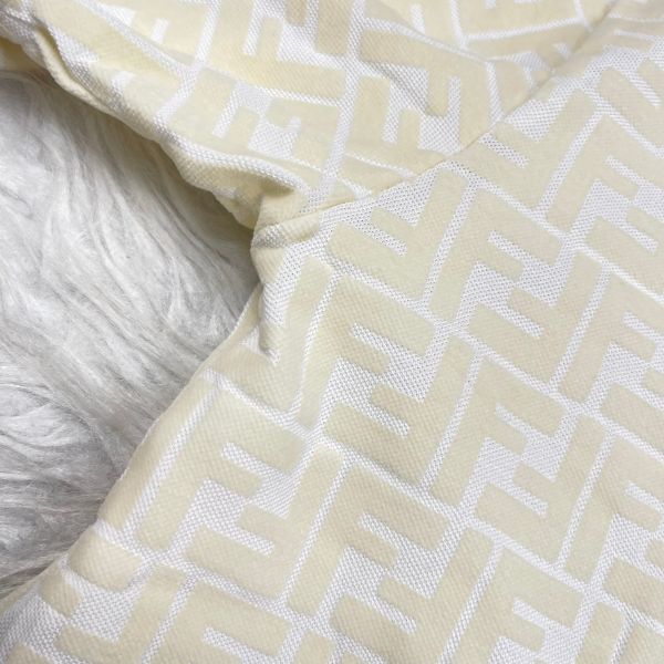 【12期0利率】【99成新】FENDI 白色緹花T恤 L SIZE (5折) 