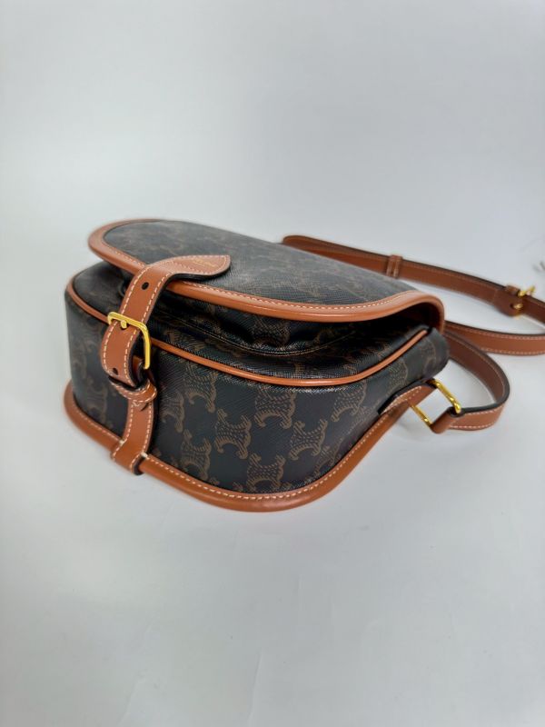 【分期0利率】CELINE Triomphe帆布中型Folco手袋 【9成新】 