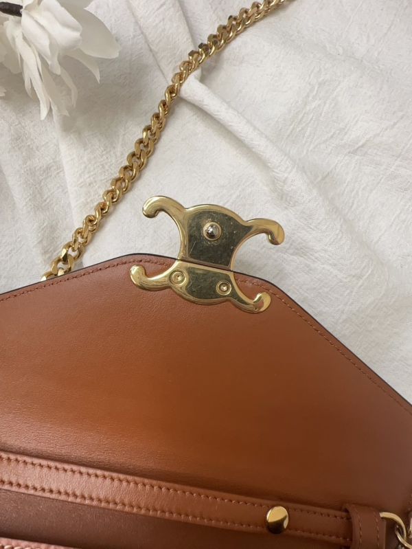 【12期0利率】CELINE MARGO標誌印花牛皮革飾鍊錢包【9成新】 