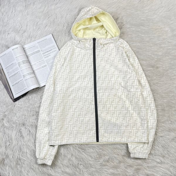 【分期0利率】FENDI 印花連帽雙面穿外套 54號 (5折)【99成新】 