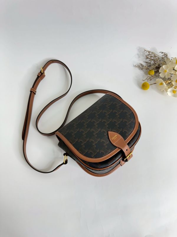 【分期0利率】CELINE Triomphe帆布中型Folco手袋 【9成新】 