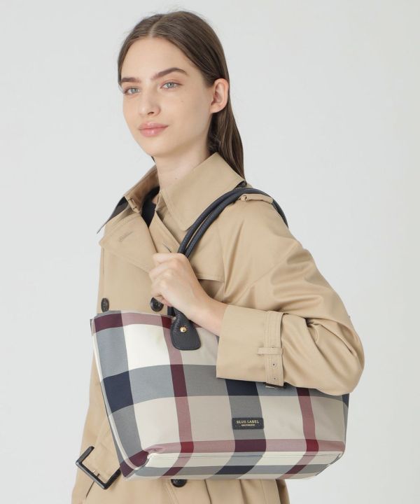 Blue Label Crestbridge 格紋 PVC 托特包(共三色) BLUE LABEL CRESTBRIDGE,格紋,PVC,托特包