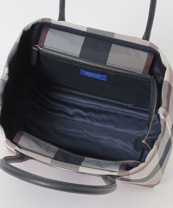 Blue Label Crestbridge 格紋 PVC 托特包(共三色) BLUE LABEL CRESTBRIDGE,格紋,PVC,托特包