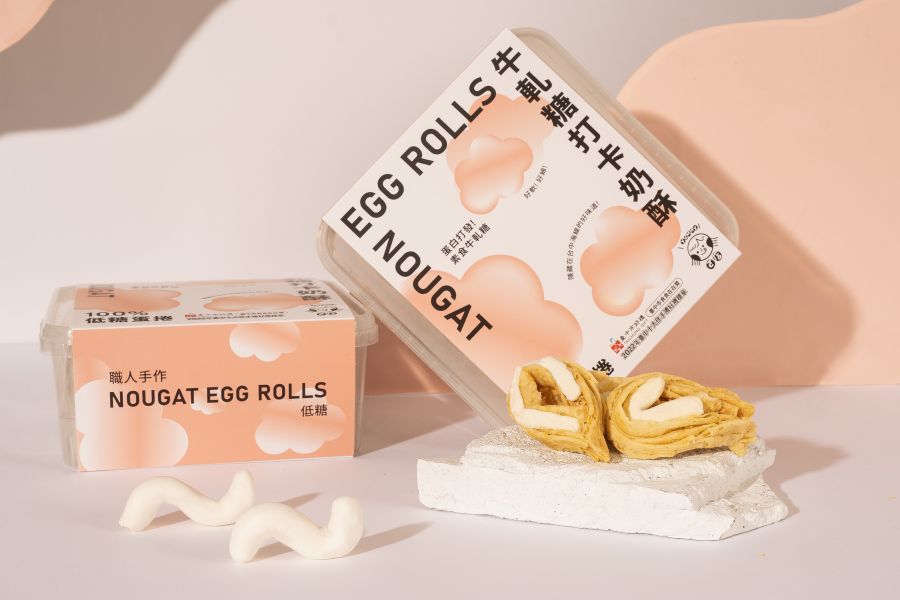 牛軋糖打卡奶酥．10入盒裝．220g 牛軋糖打卡奶酥, 包餡手工蛋捲, 台中伴手禮, 台灣甜點推薦, Q彈牛軋糖, 宅配點心推薦, 下午茶甜點, SGS認證甜點, 食品級PP5盒, 小麥纖維盤, 全台首創蛋捲, 甜而不膩奶酥