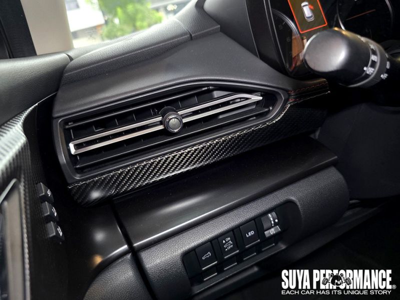 FloKraft DRY Carbon Fiber Dashboard Trim (Middle) For 2023+ SUBARU WRX (VB) / Wagon (VN) 