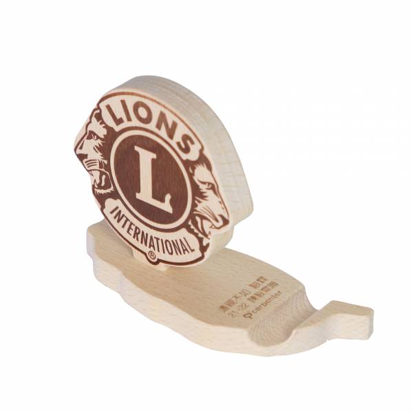 客製化禮品- 造型手機座 固碳量342.43 g/CO2e 木匠,木匠兄妹,客製,獨一無二,居家,商業,木製,台灣製造,造型,收納,置物,聯名,精品,禮物,設計,LOGO,手機,手機座