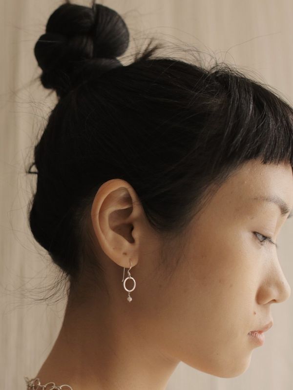 OMAKE｜珍珠銀圈耳環 