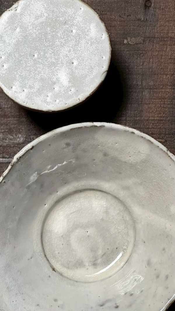 望氣｜白化粧壺盛 