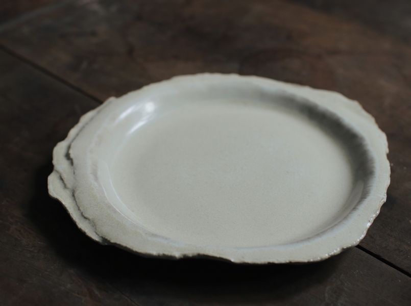 王瑞竺｜層｜奶油圓皿 