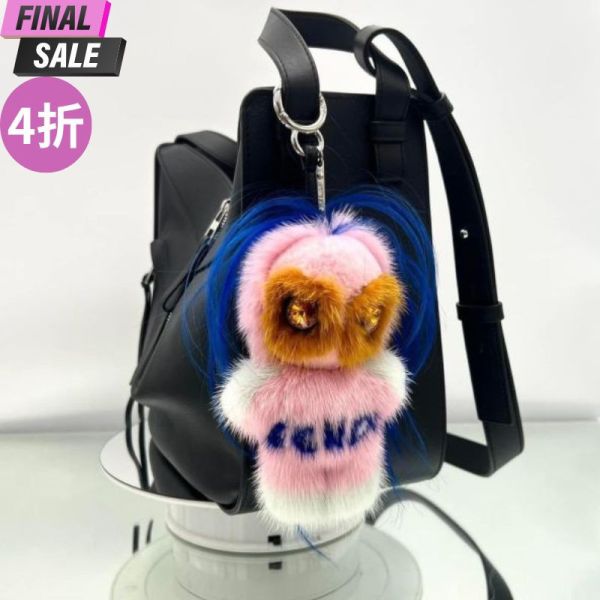 Fendi 7AR524 Fendirumi Piro-chan 貂毛吊飾  甜心粉 Fendi、Piro-chan、貂毛吊飾、粉色吊飾、包包配飾、毛絨吊飾、平行輸入、精品平行輸入、100%真品、專櫃真品保證、精品折扣、優惠精品價格、限時優惠、快速配送、台灣精品代購