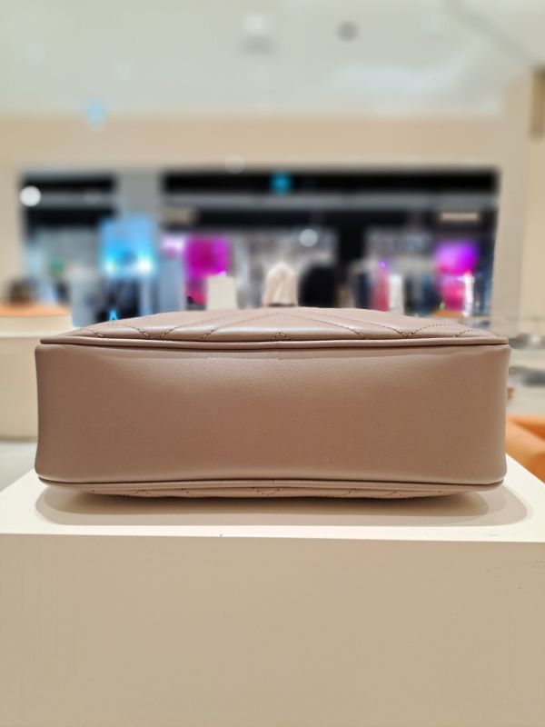 Gucci GG Marmont 447632 小款立體浮雕相機包     乾燥玫瑰粉色 Gucci GG Marmont相機包,小款斜背包,Gucci雙G配件包,絎縫皮革包