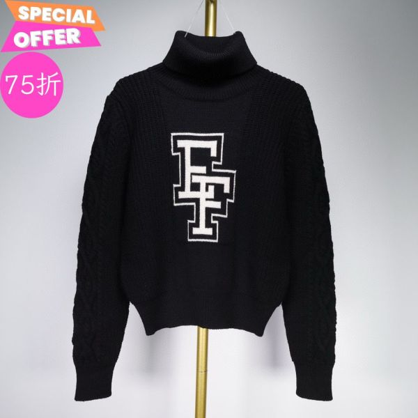 Elisabetta Franchi 女款 College 風格黑白色高領毛衣 IT 40S/42M/44L Elisabetta Franchi高領毛衣, College風格毛衣, 刺繡Logo毛衣, 女士羊毛毛衣, 黑色毛衣, 義大利製毛衣, 時尚學院風毛衣