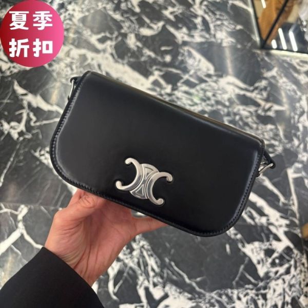 Celine 117893 小款黑色亮面牛皮斜揹包  黑色 Celine 手袋, 小款亮面牛皮包, 黑色斜揹袋, Triomphe 設計, 義大利手工, 低調優雅