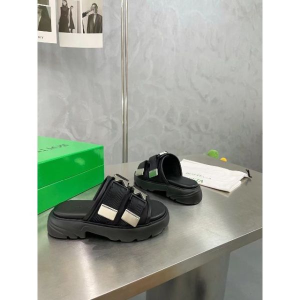 Bottega Veneta 女款 Flesh 軟墊科技纖維羊皮厚底涼拖鞋   增高4.5公分  黑色  IT36/38/39/40 