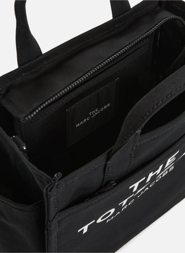 The Marc Jacobs The Functional Tote 帆布包   黑色 Marc Jacobs、Functional、托特包、帆布包、黑色包包、實用包款、平行輸入、精品平行輸入、100%真品、專櫃真品保證、精品折扣、優惠精品價格、限時優惠、快速配送、台灣精品代購