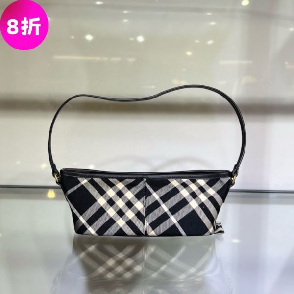 Burberry 80952951 經典黑色格紋棉質帆布小款肩背包 Burberry, Burberry 小款肩背包, Burberry 80952951, Burberry 經典格紋包, Burberry Check 包款, Burberry 棉質包, Burberry 小包推薦, Burberry iPhone 16 可放包, 精品小包, Burberry 精品包價格, Burberry 斜背包推薦, 精品包推薦, 精品包價格, 平行輸入, 精品平行輸入, 1