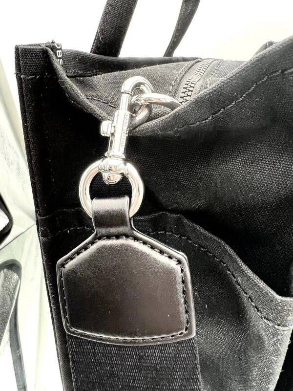 The Marc Jacobs The Functional Tote 帆布包   黑色 Marc Jacobs、Functional、托特包、帆布包、黑色包包、實用包款、平行輸入、精品平行輸入、100%真品、專櫃真品保證、精品折扣、優惠精品價格、限時優惠、快速配送、台灣精品代購