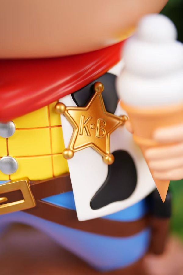 【海外代購】動感光波工作室 牛仔小新 