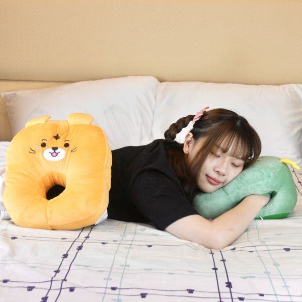【買一送一！再打７９折！】LAMINA卡通暖手午安枕-老虎 