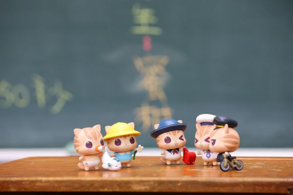 PerkunasStudio 盒玩 高雄捷運 蜜柑站長 5週年紀念 全5種 一中盒5入販售 PerkunasStudio 盒玩 高雄捷運 蜜柑站長 5週年紀念 全5種 一中盒5入販售