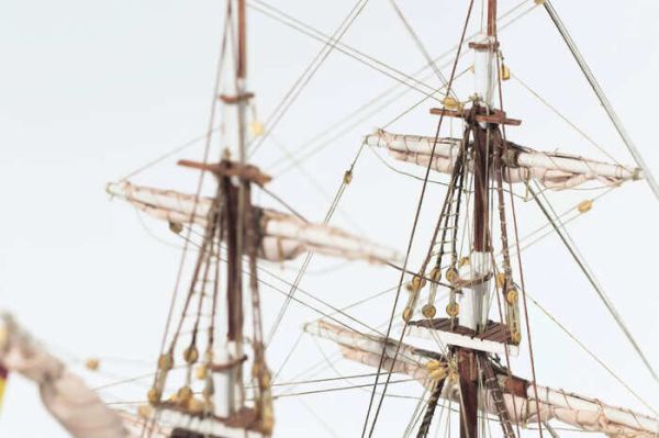 [難度:中] 西班牙OcCre奧克爾 | Aurora 極光號 – 多功雙桅橫帆船 組裝模型 [難度:中] 西班牙OcCre奧克爾 | Aurora 極光號 – 多功雙桅橫帆船 組裝模型