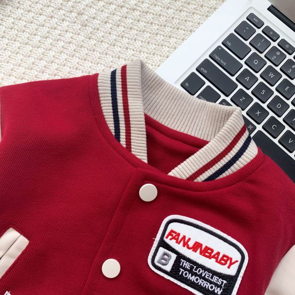 紅色小隊長胸章棒球外套 