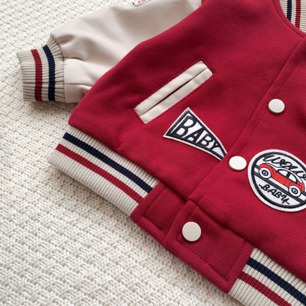 紅色小隊長胸章棒球外套 