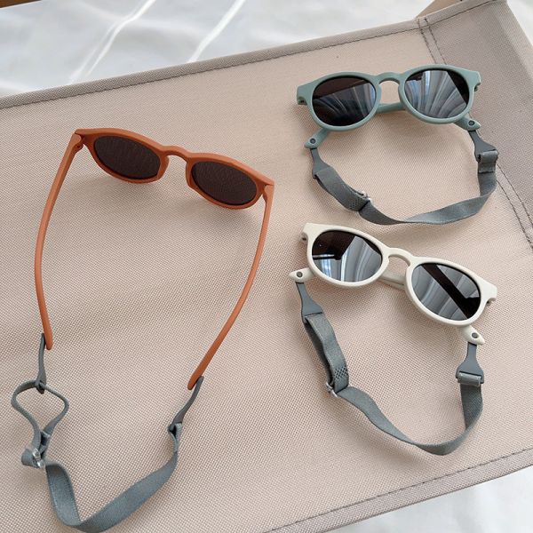 童趣防掉式圓墨鏡 