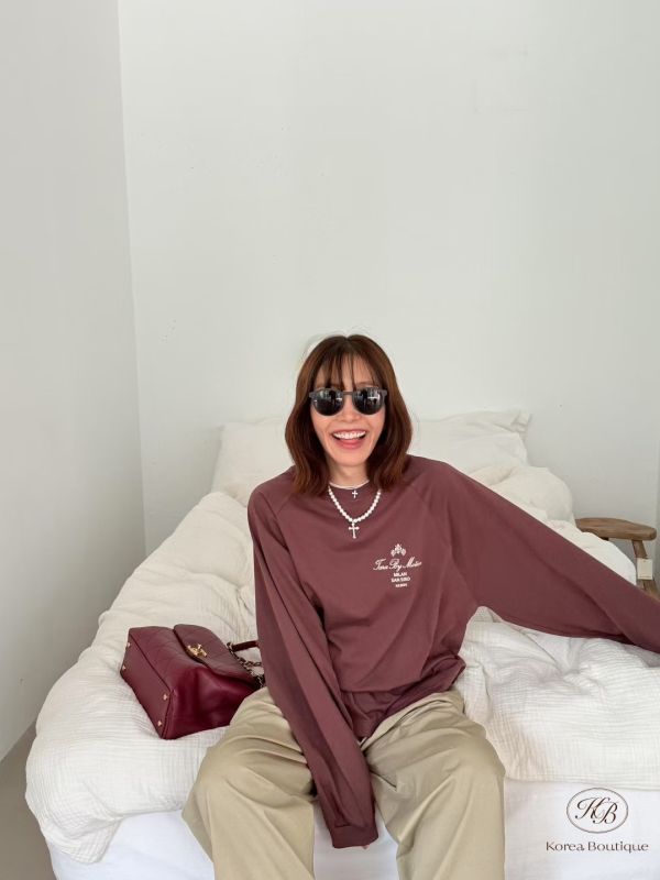 Fw49 秋季 字母標語長版上衣 可當下半身失蹤 