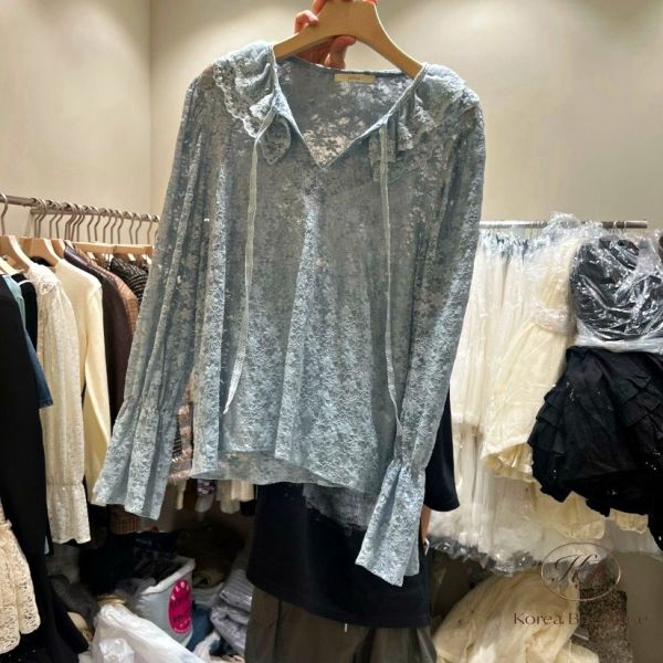 Fw285 秋季 微透膚蕾絲上衣 喜歡袖口的細節 