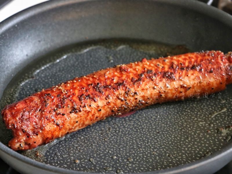 【黑胡椒櫻桃鴨卷】 