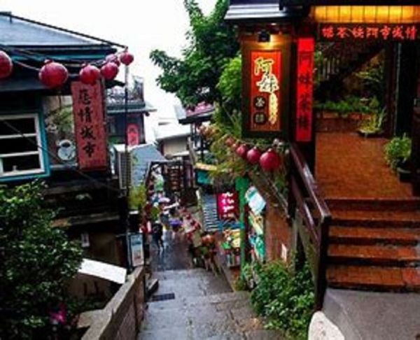 Experience the most popular tourist destinations in New Taipei County. One day tour per car. The lowest price about USD$191  (Group size of  1~3 person ) 