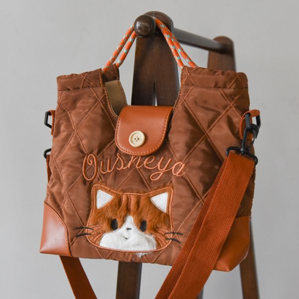 【貓奴必收款】高級感貓咪斜跨手提包 共三色 