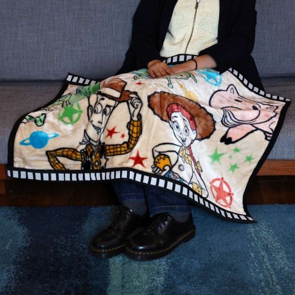 日本正版 卡比之星 玩具總動員 超級瑪莉 迪士尼米奇 毛毯 70X100CM 星之卡比毛毯 棉被 毯子 日本正版 卡比之星 玩具總動員 超級瑪莉 迪士尼米奇 毛毯 70X100CM 星之卡比毛毯 棉被 毯子