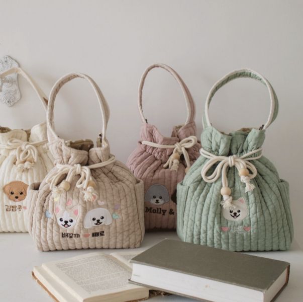 (預購結束) MoodOnPet 好心情刺繡綁帶水桶包 