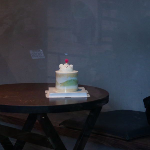 熊熊裸戚風4吋 熊熊裸戚風、熊熊蛋糕、可愛造型蛋糕、冬季限定戚風、草莓戚風、葡萄戚風、哈密瓜戚風、生日蛋糕推薦、可愛生日蛋糕、手作戚風蛋糕、季節水果蛋糕、璐尼甜點