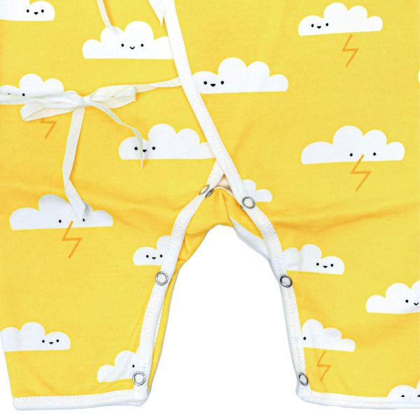 新生兒有機棉和尚服-黃色雲朵 有機棉,台灣製,新生兒,和尚服,紗布衣,肚衣,親生兒服飾,0-6個月,純棉,透氣寶寶衣