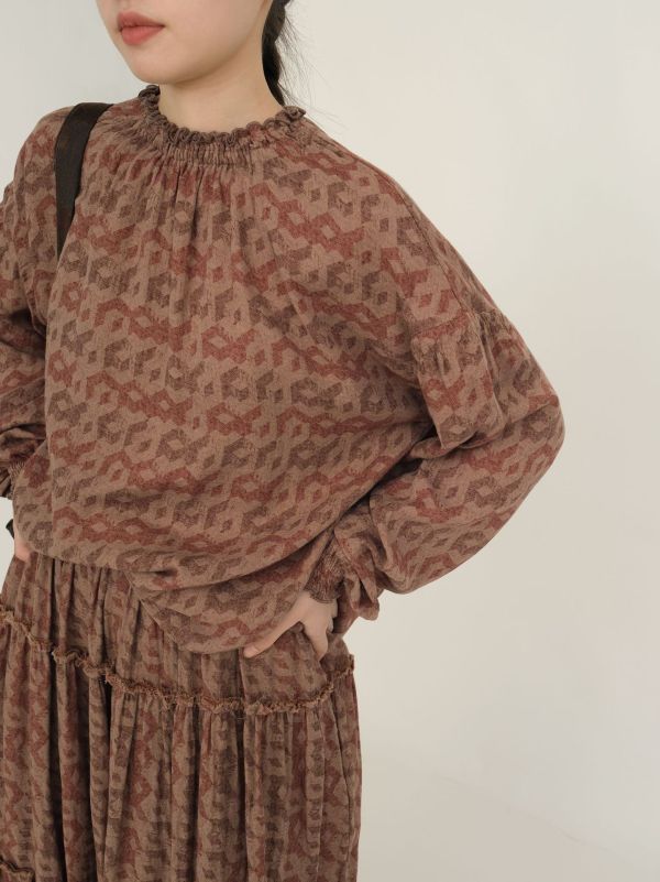 燕燕～早秋款 復古雙層紗印花鬆緊領襯衫 上衣  ab2321001 