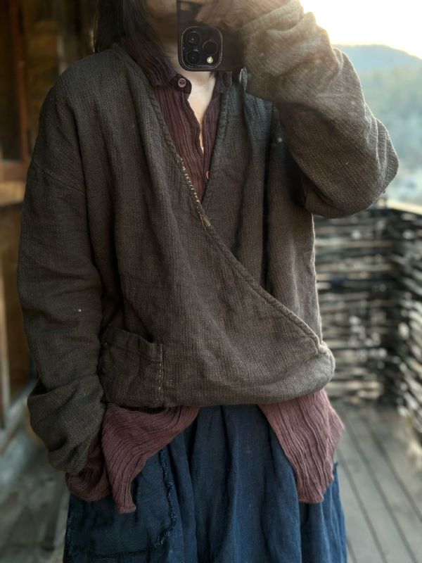 燕燕~春季新款 亞麻  百搭休閒文藝肌理色織慵懶V領套頭小衫 上衣 襯衫 外套 長袖棉麻衫 