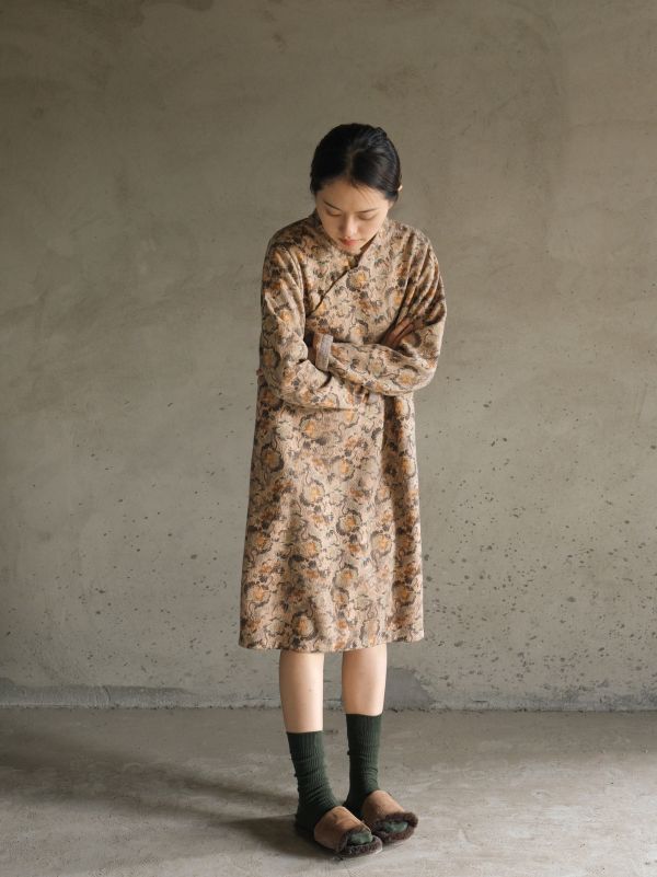 燕燕棉麻～秋冬款 復古新中式加厚印花中長旗袍 洋裝 連身裙  ab2322301 