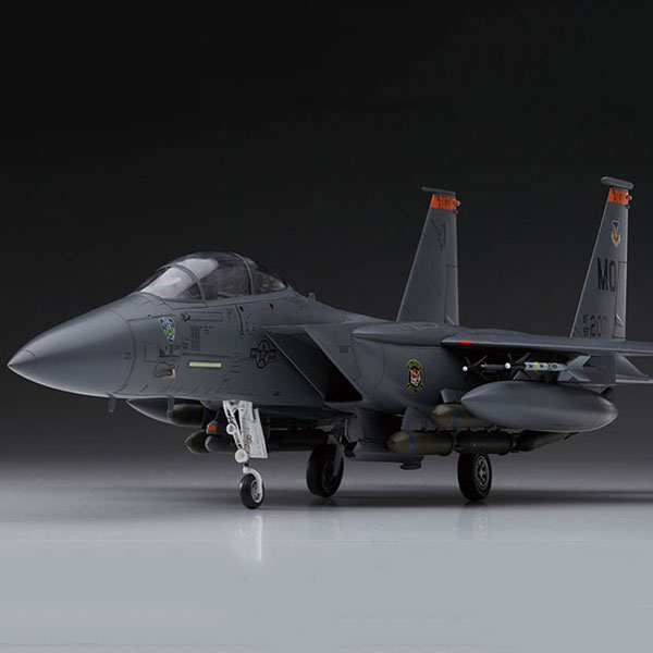 HASEGAWA 長谷川 1/72 美國空軍 F-15E 突擊鷹式戰鬥轟炸機 組裝模型 HASEGAWA 長谷川 1/72 美國空軍 F-15E 突擊鷹式戰鬥轟炸機 組裝模型