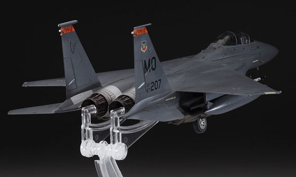 HASEGAWA 長谷川 1/72 美國空軍 F-15E 突擊鷹式戰鬥轟炸機 組裝模型 HASEGAWA 長谷川 1/72 美國空軍 F-15E 突擊鷹式戰鬥轟炸機 組裝模型